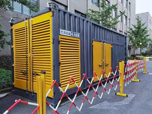 南关温度对电压测量结果的影响是否存在理论计算公式？